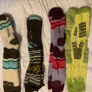 Burton snowboarding socks. Bundle of four